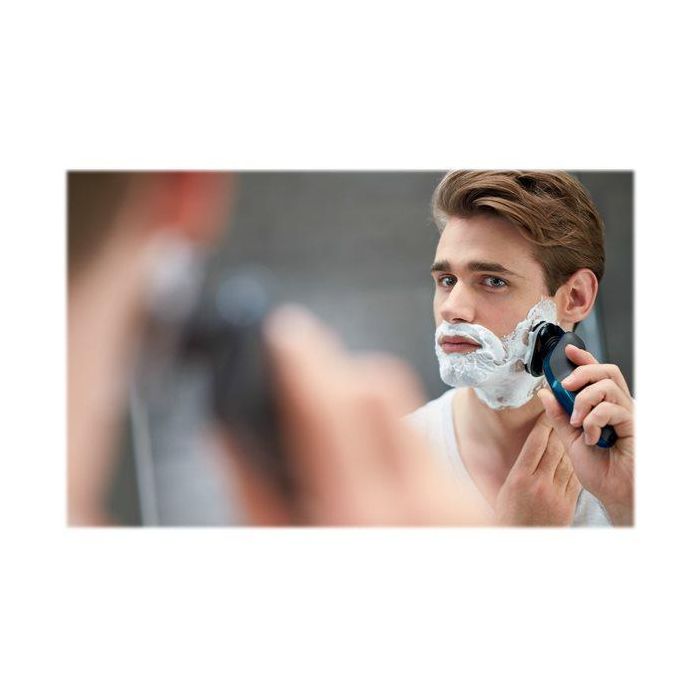 PHILIPS AquaTouch Wet and dry electric shaver (B - S5420/06